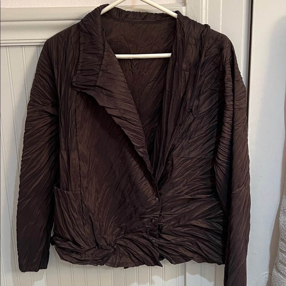 Babette brown copper pleated jacket size Small